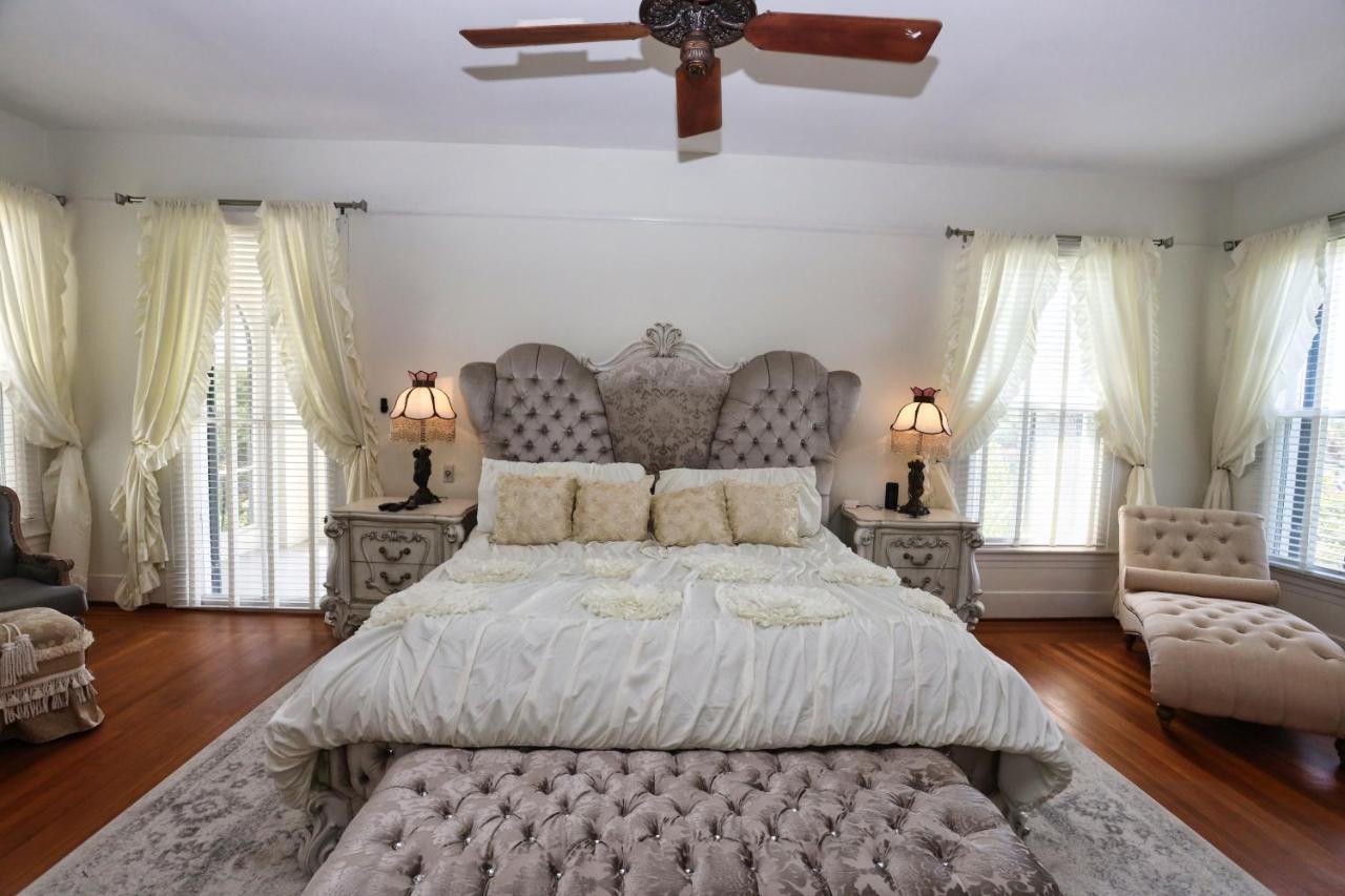 Virginia Point Bed & Breakfast