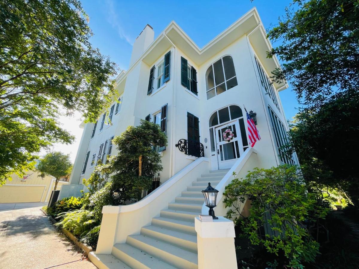Virginia Point Bed & Breakfast